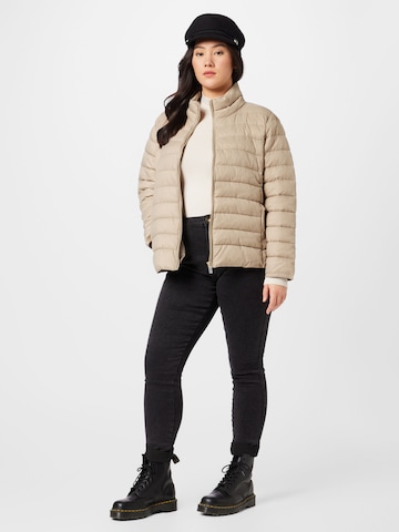 ONLY Carmakoma Jacke in Beige