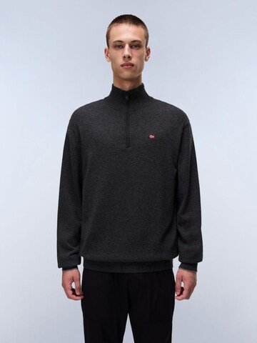 NAPAPIJRI Sweatshirt in Grey