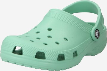 Crocs Avonaiset kengät 'Classic' värissä vihreä: edessä