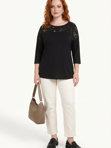 Shape Of You Shirt in Schwarz