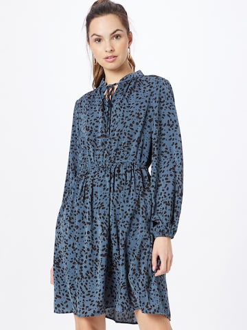 Robe 'Ella' ABOUT YOU en bleu : devant