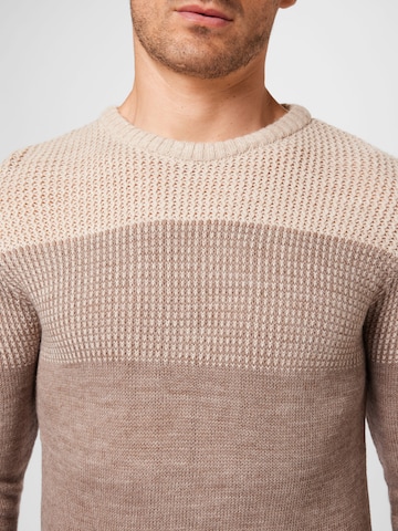 Trendyol Sweater in Beige