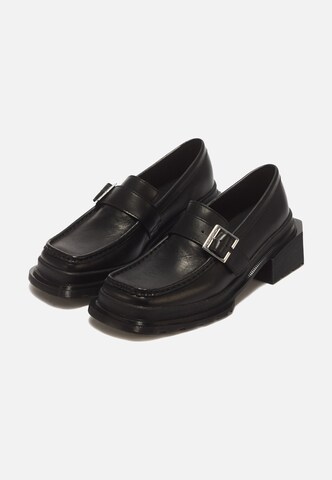 Dr. Martens Slip-in 'Maybole' i svart: framsida