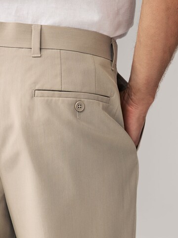 Regular Pantalon à plis Next en beige