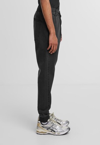 Urban Classics Regular Jeans in Zwart