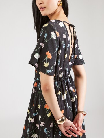 Rochie de vară 'VMFLORA OLGA' de la VERO MODA pe negru
