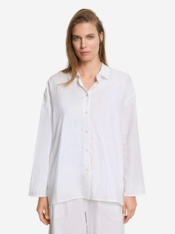 Hanro Langarmbluse ' White Essentials ' in Weiß: Vorderseite