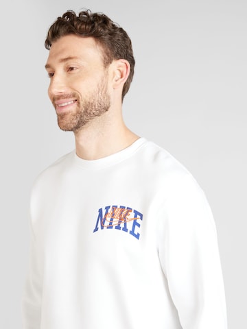 Nike SportswearSweater majica 'CLUB BB ARCH GX' - bijela boja