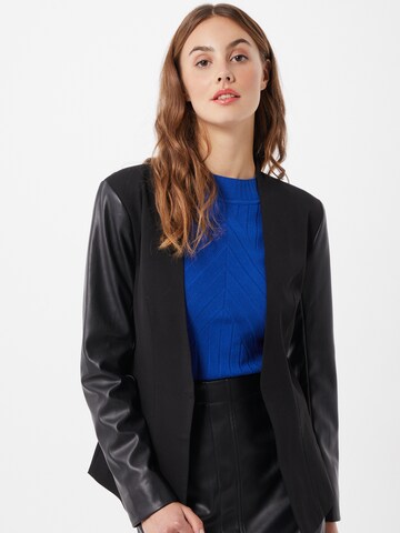 VILA - Blazer en negro: frente