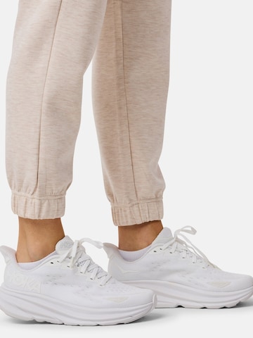 SWEDEMOUNT Regular Sportbroek 'Move' in Beige