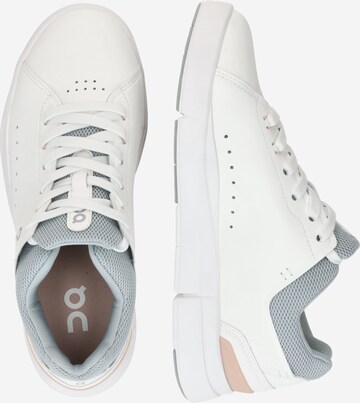 On - Zapatillas deportivas bajas 'The Roger Advantage' en blanco