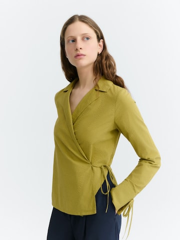 Thinking MU Blouse 'Lenie' in Groen: zijkant