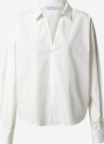 Aware Blouse in White: front