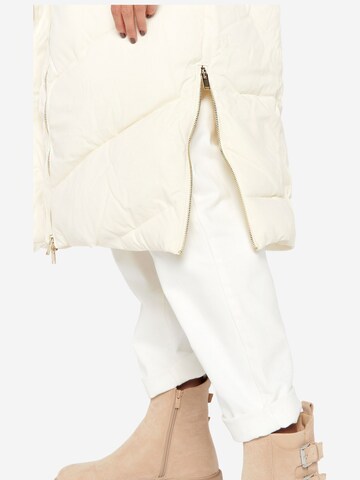 LolaLiza Winter jacket in White