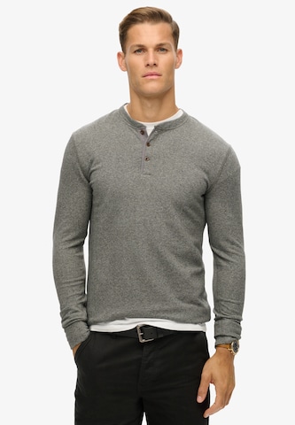 T-Shirt Superdry en gris : devant