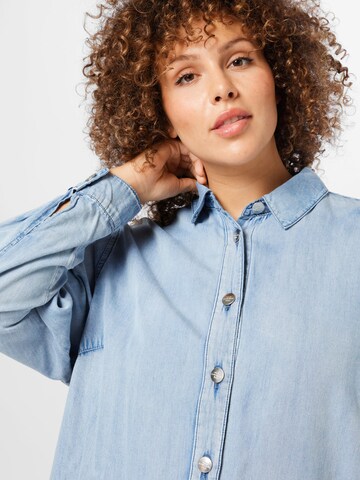 ONLY Carmakoma Blouse 'Lea' in Blauw