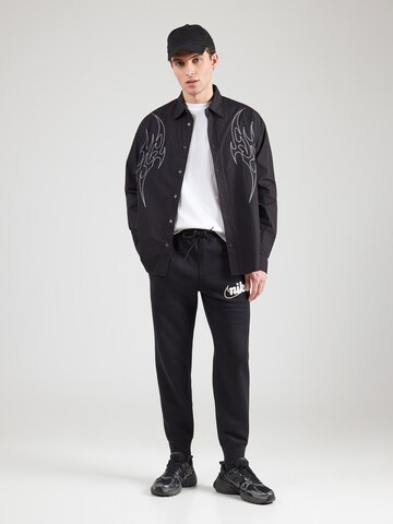 Nike Sportswear Конический (Tapered) Штаны 'CLUB' в Черный