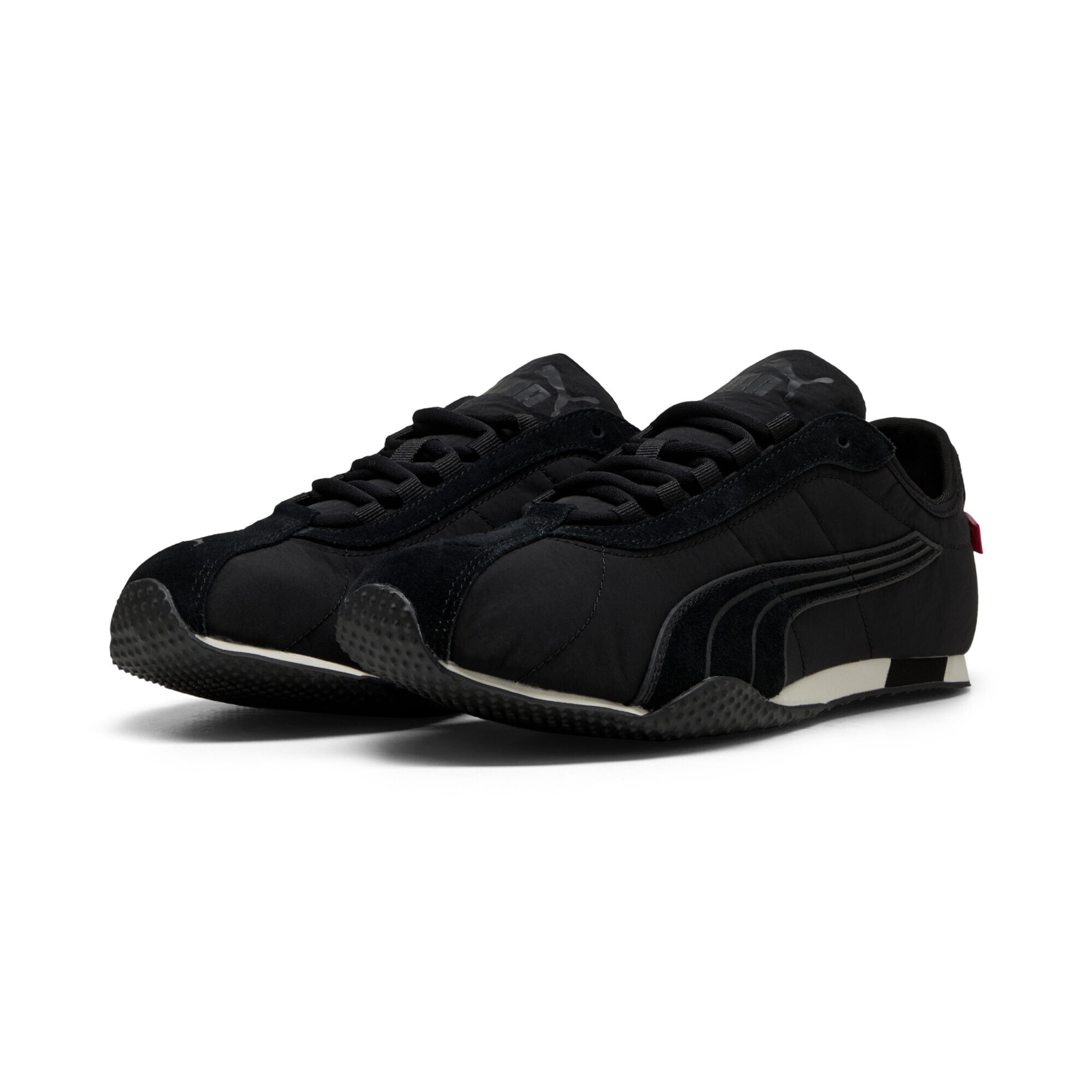 PUMA Sneakers in Schwarz