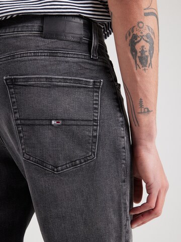 Tommy Jeans - Slimfit Vaquero 'Ryan' en gris