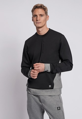 Hummel Athletic Sweatshirt 'Tropper' in Black: front