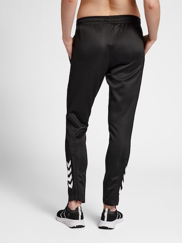 Coupe slim Pantalon de sport Hummel en noir