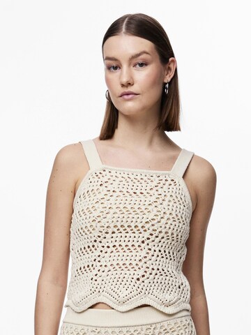 Tops en tricot 'PCAia' PIECES en beige : devant