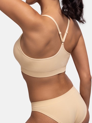Dorina Slip (GRS) in Beige