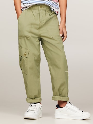 TOMMY HILFIGER Loosefit Hose in Grün: predná strana