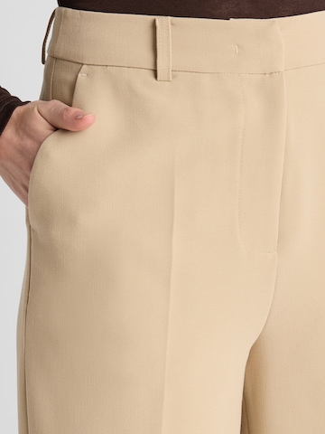 Wide leg Pantaloni cutați 'Jeromina' de la Guido Maria Kretschmer Women pe bej