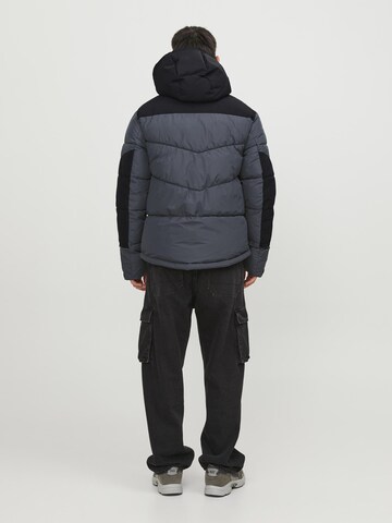 JACK & JONES Winterjas 'Otis' in Grijs