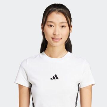 ADIDAS SPORTSWEAR Λειτουργικό μπλουζάκι 'Essentials' σε λευκό