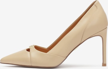 Kazar Pumps in Beige: front