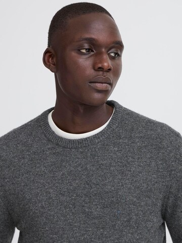 Pull-over ' BHBRANKO ' BLEND en gris