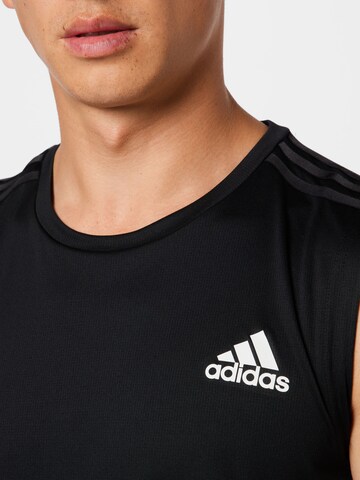 ADIDAS SPORTSWEAR Funkčné tričko 'Aeroready Designed To Move 3-Stripes' - Čierna