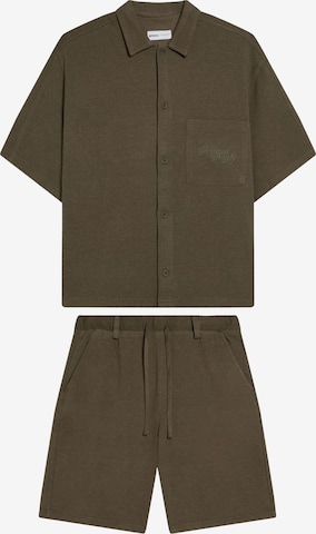 Bershka Trenirka za tek | zelena barva: sprednja stran