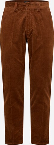 Pantalon chino 'CHOICE' Brixton en marron : devant