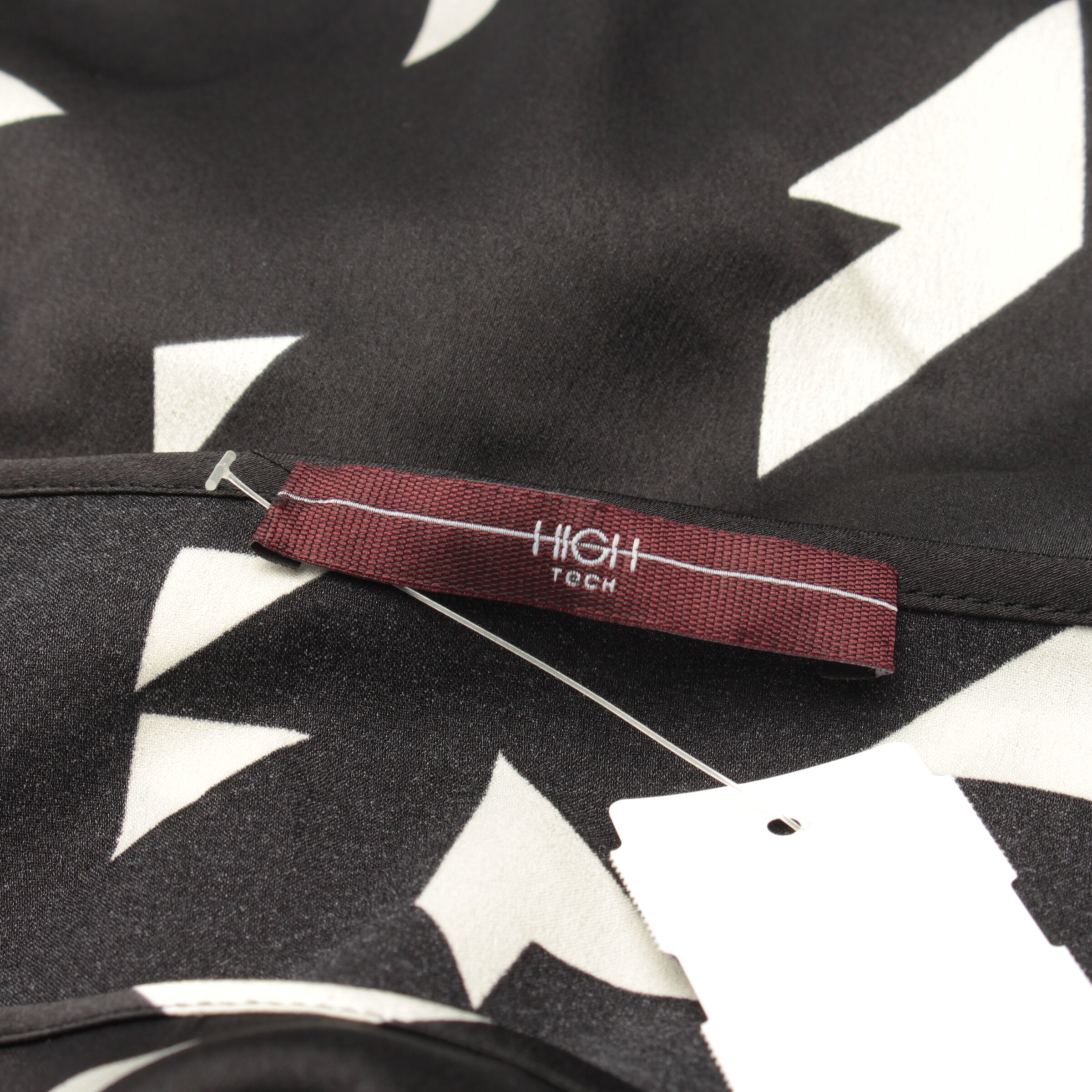 High Use Top & Shirt in S in Black