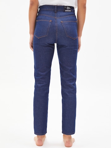 ARMEDANGELS Regular Jeans 'Leja' in Blauw