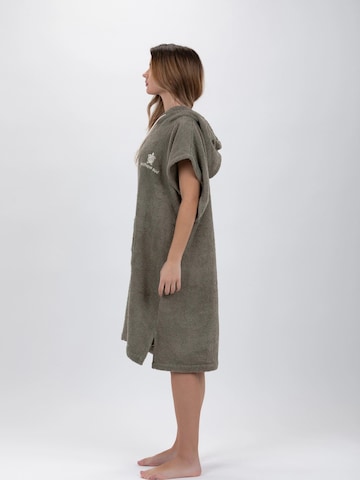 Pacifique Sud Sports robe in Green