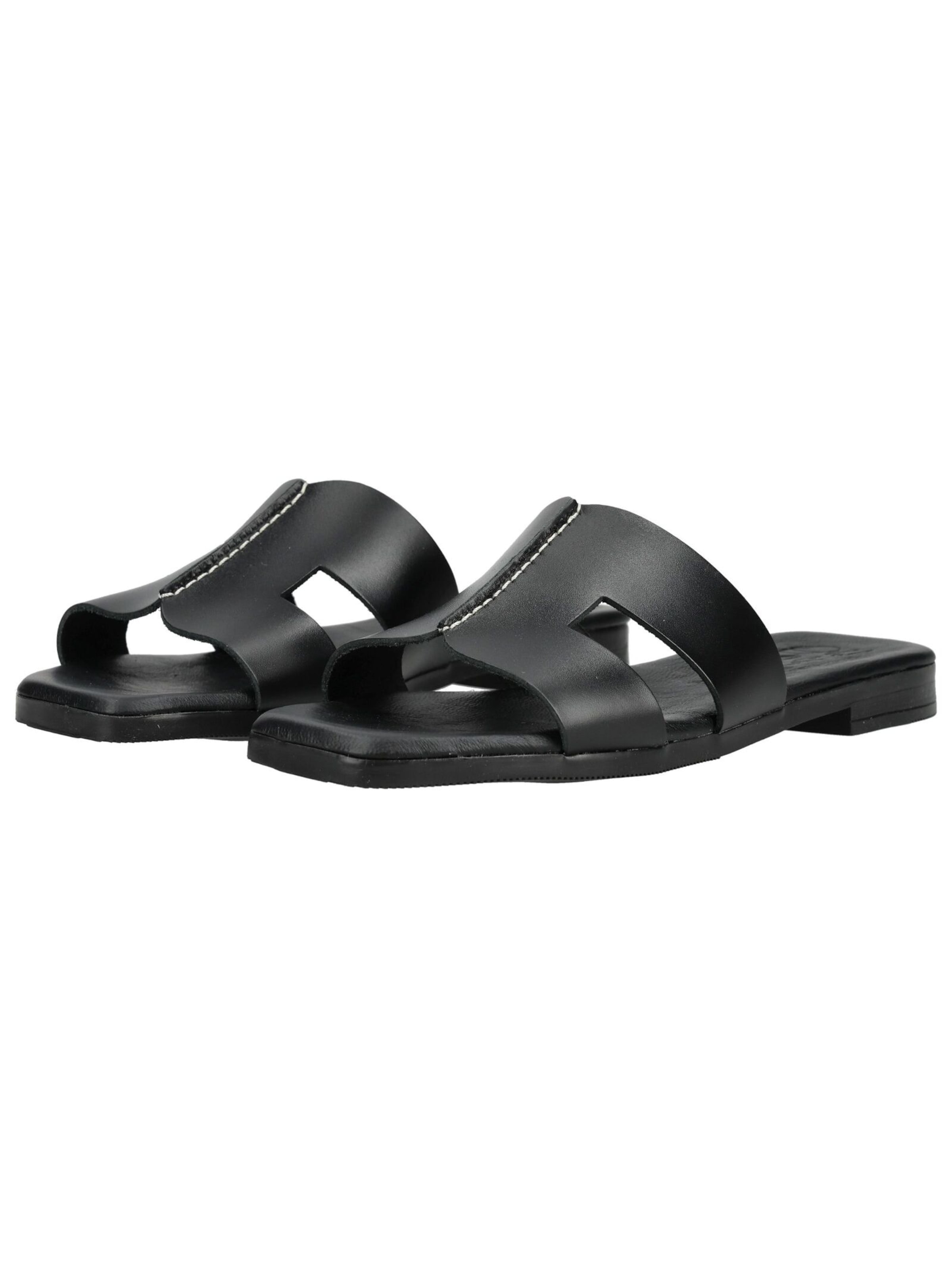 Oh! My Sandals Mule in Black