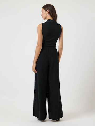 YAS - Pierna ancha Pantalón 'YASMali' en negro