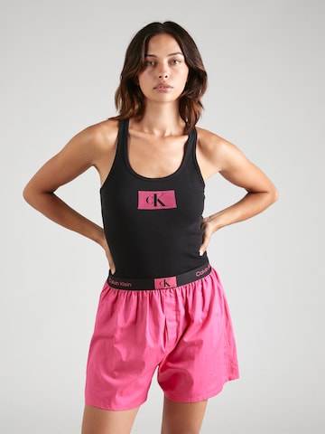 Calvin Klein Underwear - Pijama de pantalón corto en negro: frente