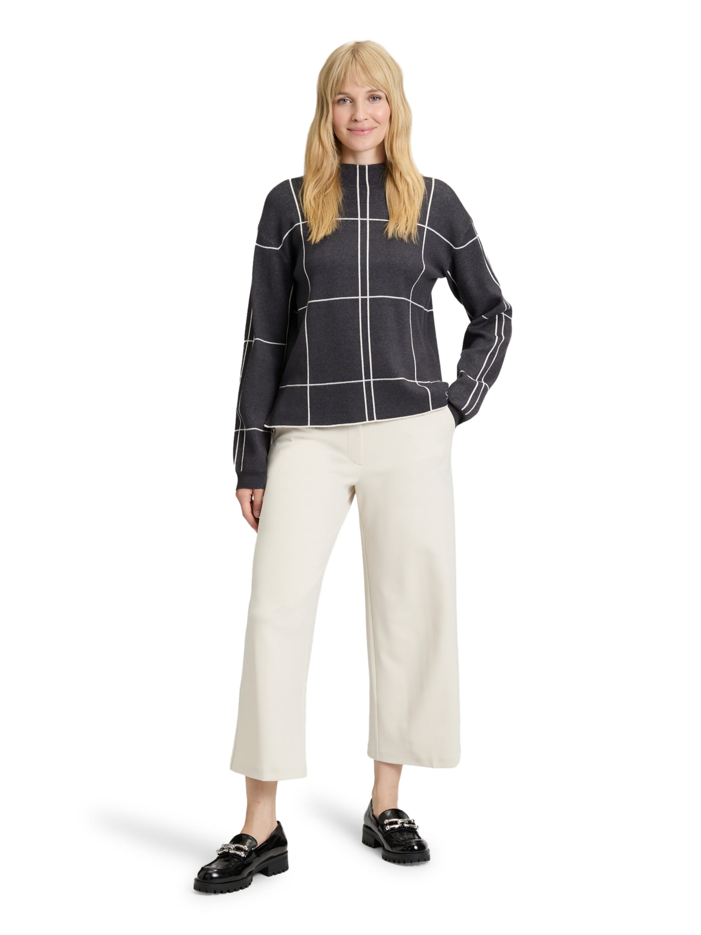 Betty Barclay Sweater in Grey