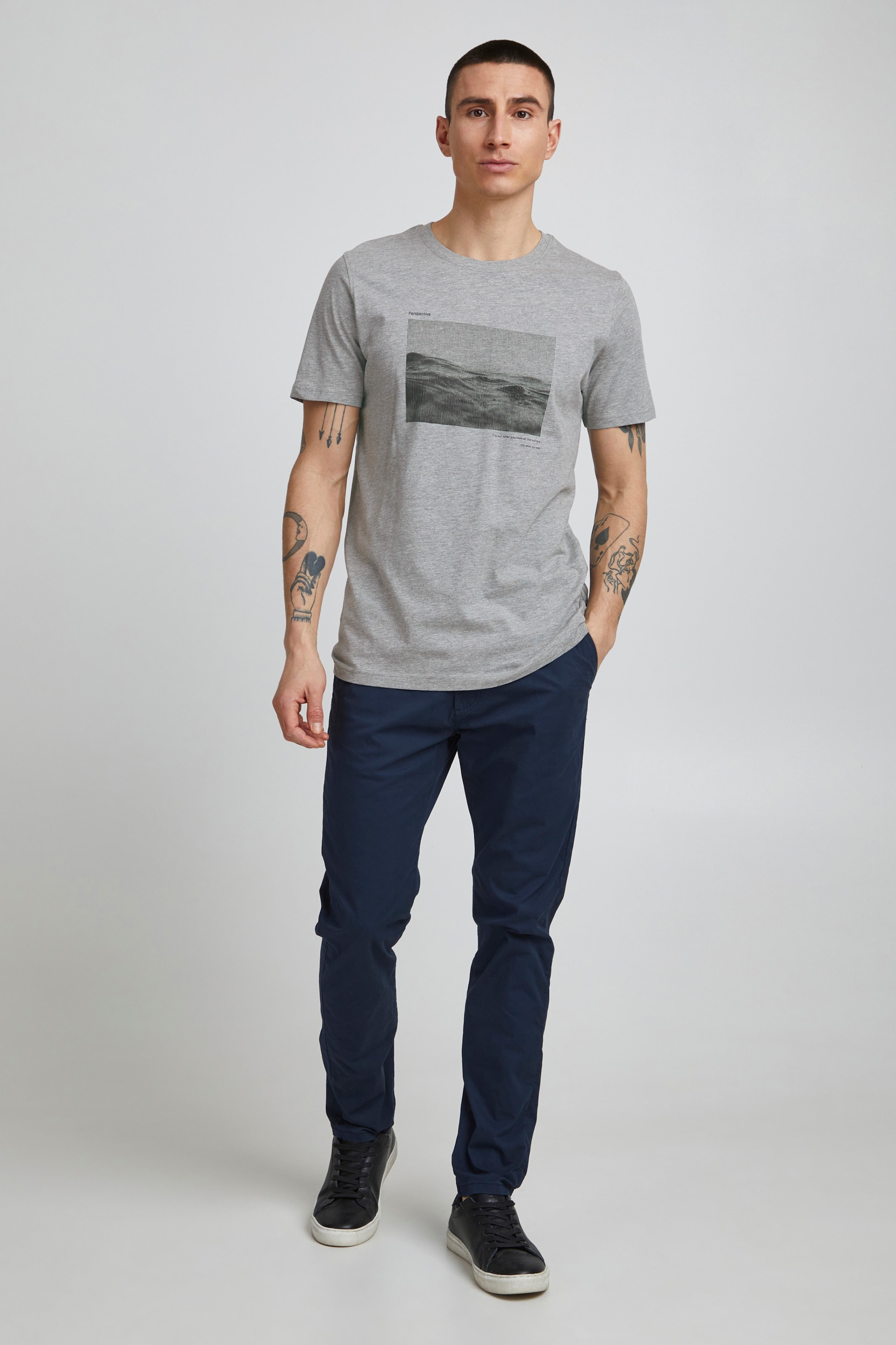 Männer Große Größen  Solid T-Shirt 'Amadeus' in Grau - ZF13917
