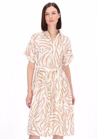 usha BLACK LABEL - Vestido camisero 'Classic' en blanco: frente