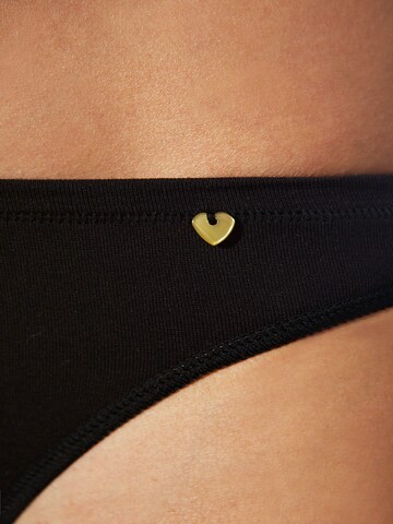 zd ZERO DEFECTS Boyshorts ' Thong in Soft Soy Fibre' in Black