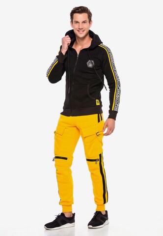 CIPO & BAXX Regular Pants in Yellow