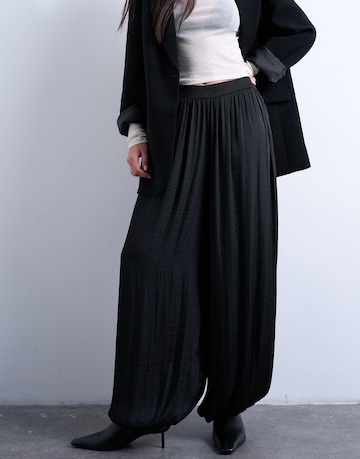 TOPSHOP Tapered Παντελόνι 'GRACE' σε μαύρο: μπροστά