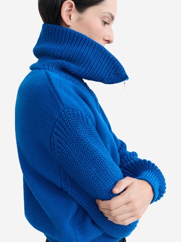 Thinking MU Pullover 'Tanit' in Blau