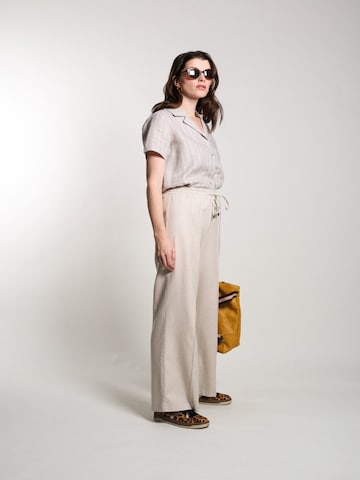 WEARABLE STORIES Blouse 'Priscilla' in Beige: voorkant
